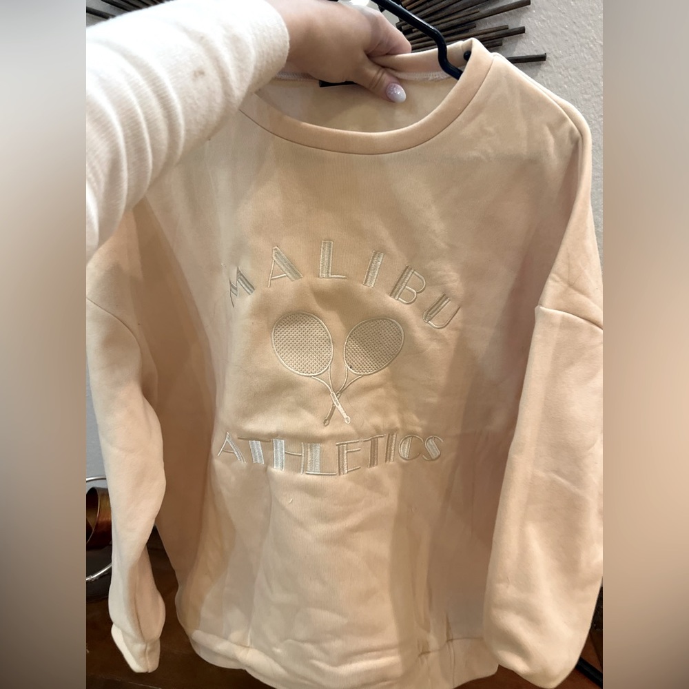 Malibu Athletics tennis oversized sweatshirt size extra small